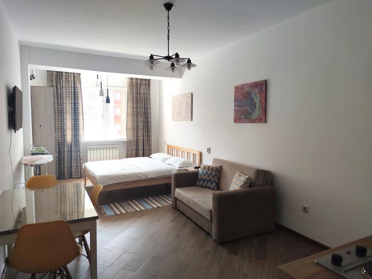 Loftik Apartments Shevchenko Street Almaty Ngoại thất bức ảnh