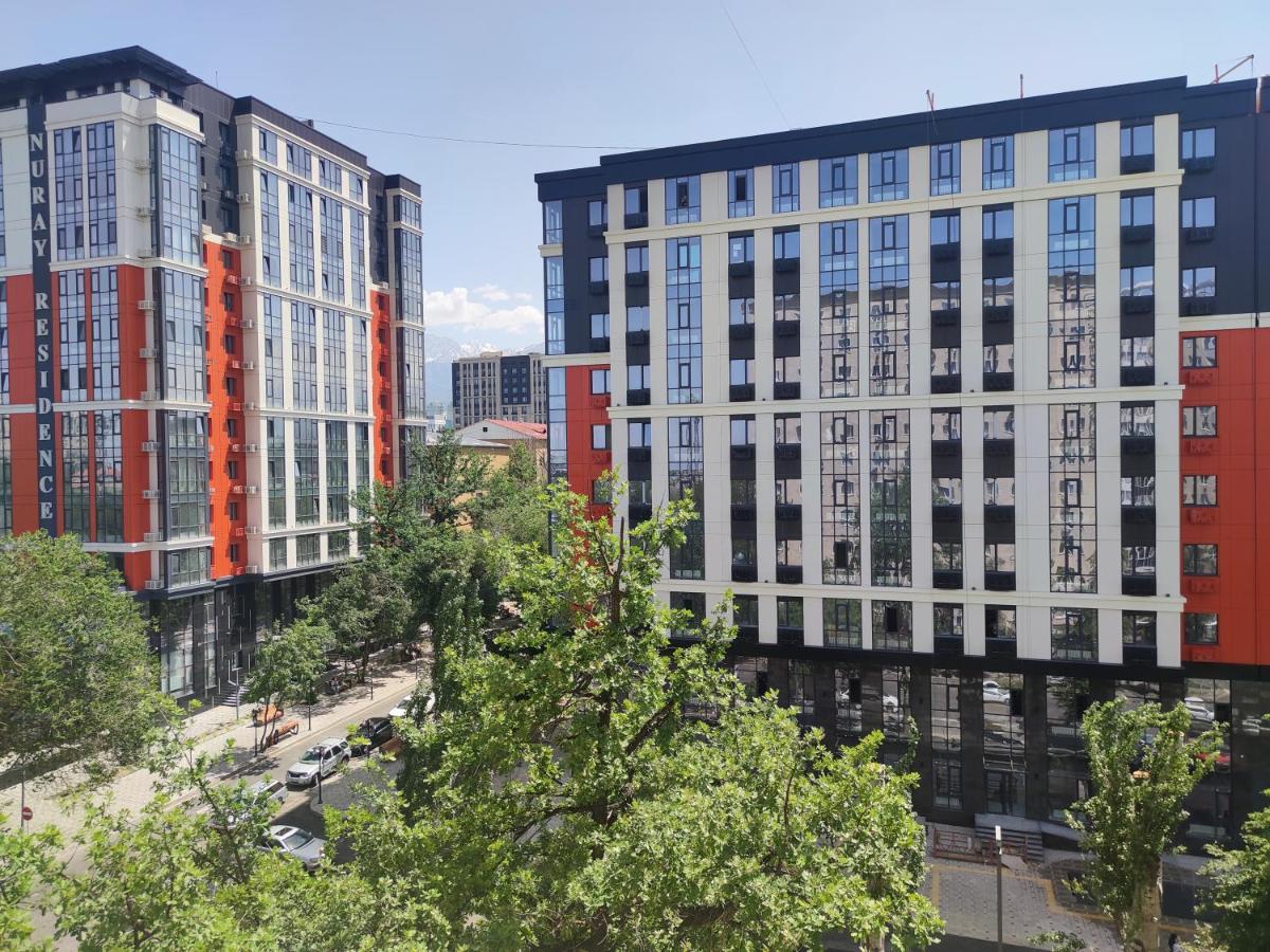 Loftik Apartments Shevchenko Street Almaty Ngoại thất bức ảnh